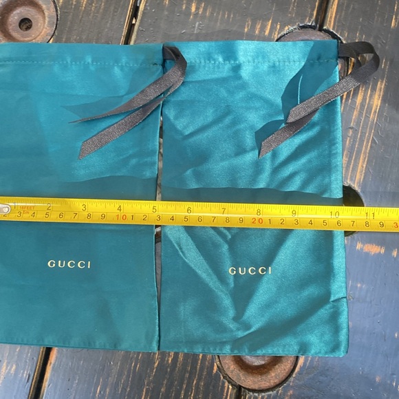 Gucci Green Silk Dust Bags - Picture 7 of 8